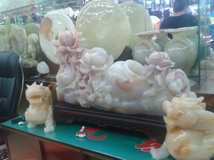 仿玉石消泡劑應(yīng)用場(chǎng)景圖